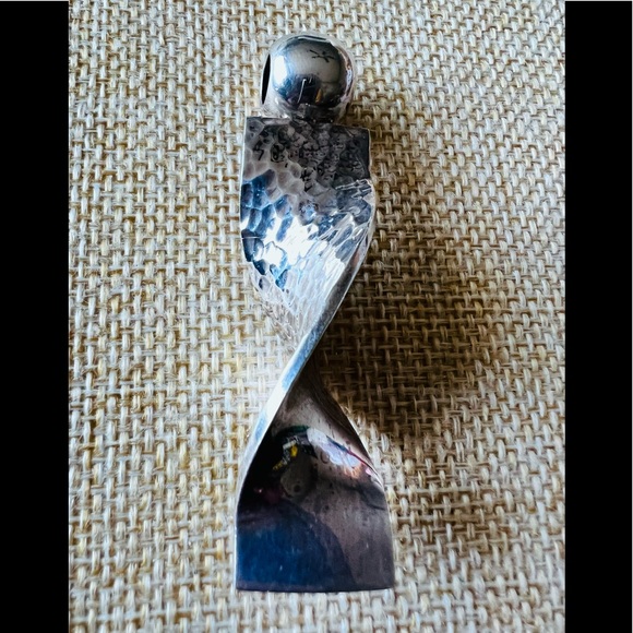 Mexico CII Twisted Hammered Modernist Pendent .925 Sterling Silver 2 1/2” - Picture 2 of 5